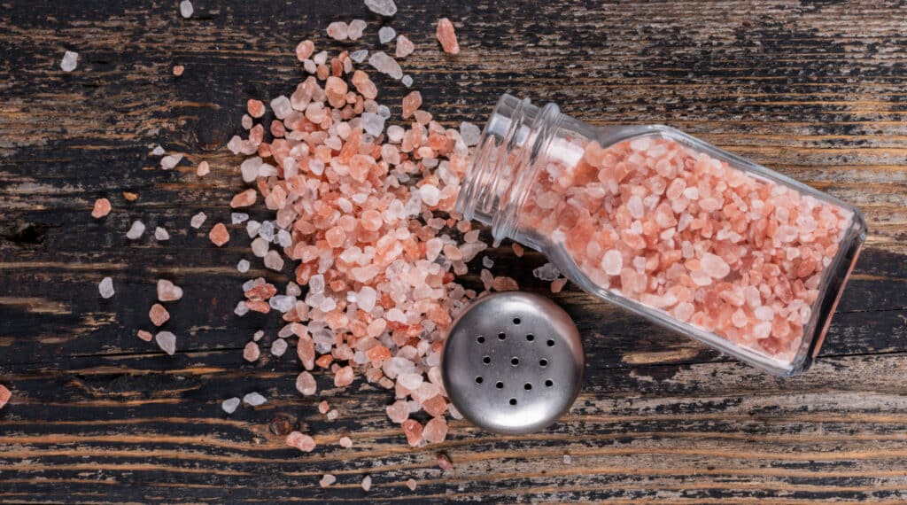 himalayan salt coming out open salt shaker 1
